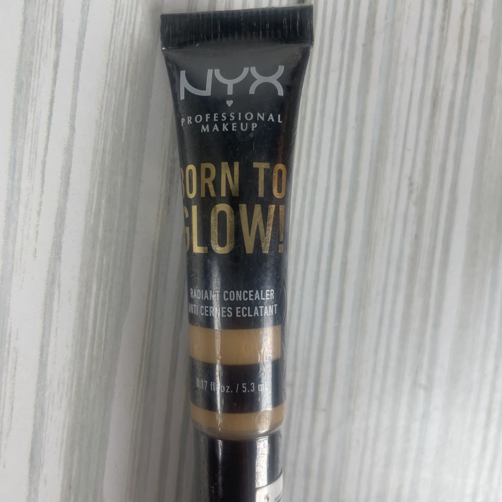 NYX PROFESSIONAL‎ MAKEUP Born To Glow Radiant Concealer- TRUE BEIGE BTGC08